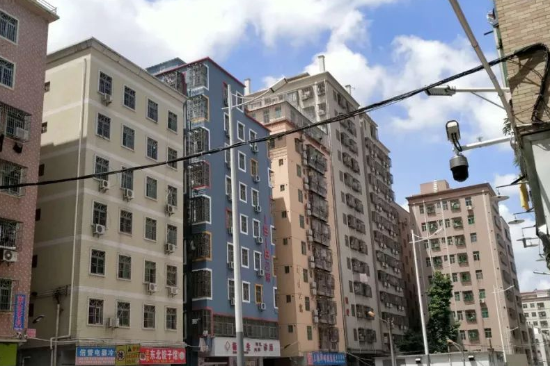  p>弓村一区位于深圳市龙华区龙华中心. /p>