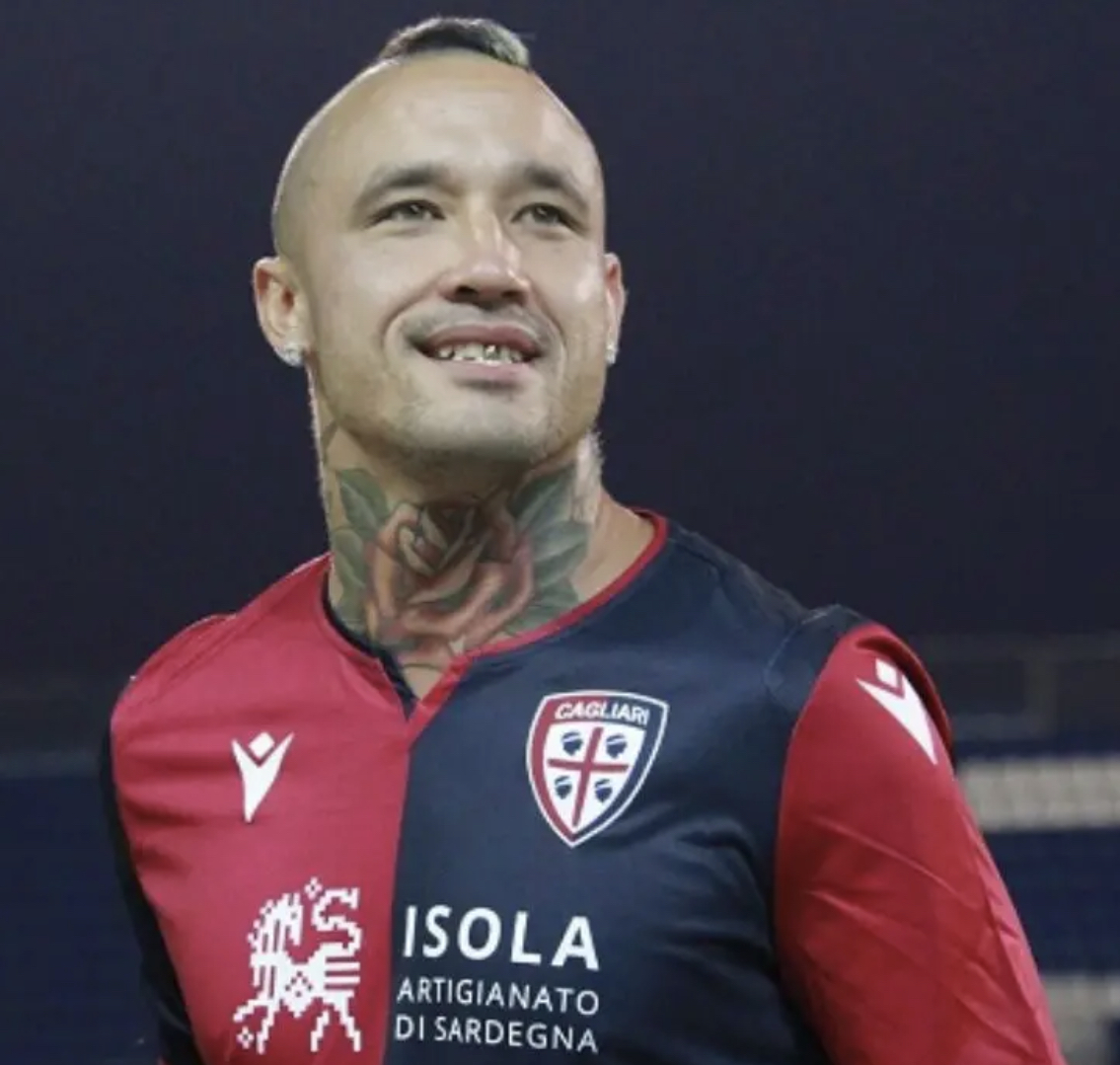  p> b>拉查·纳英戈兰 /b>(radja nainggolan),1988年5月4日出生于