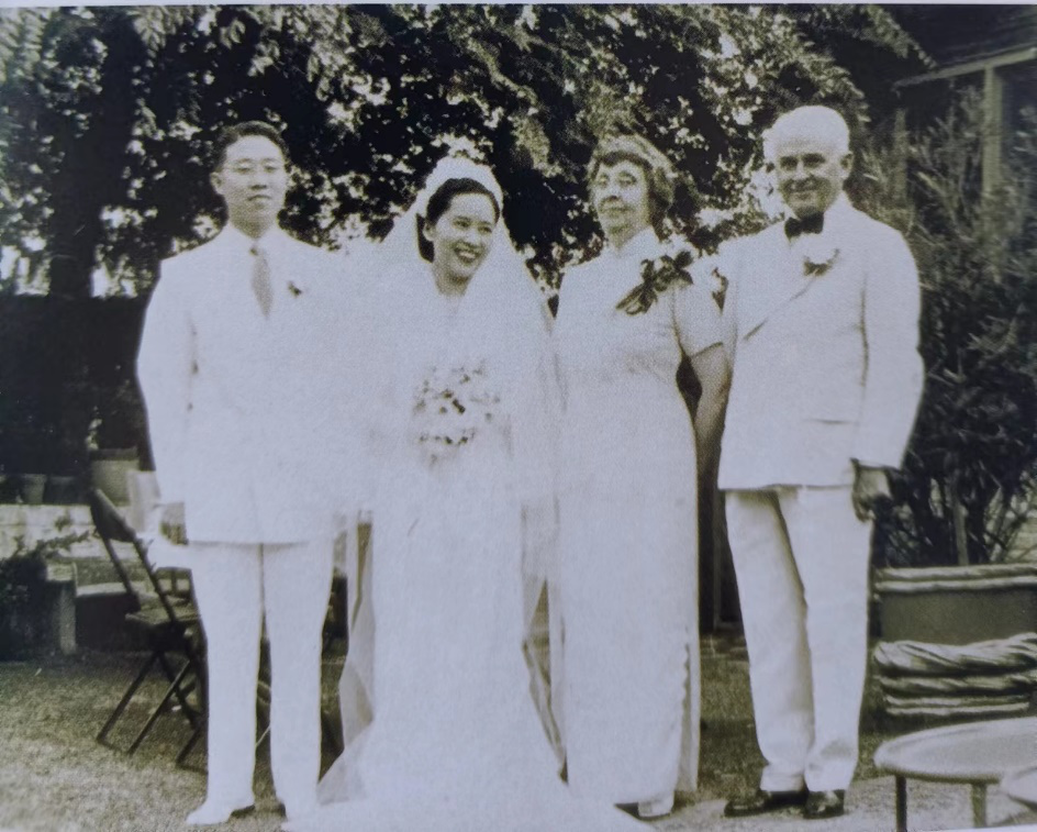  p>袁家骝 i>(luke chia-liu yuan,1912年4月5日—2003年2月11日) /i>