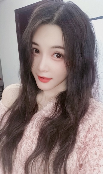 朱盈盈