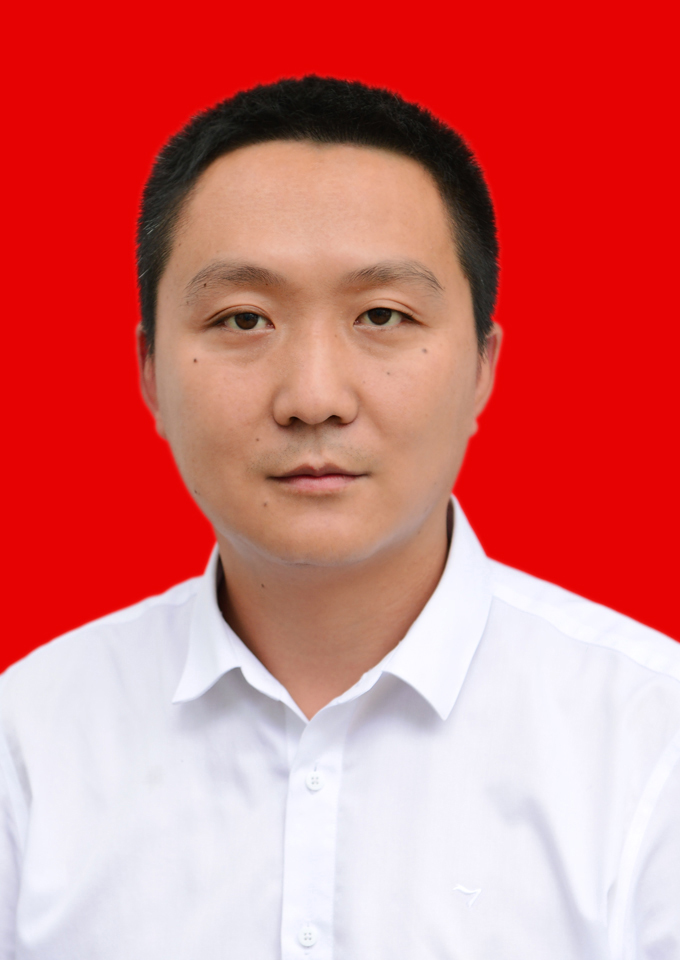  p>王军成,青川县蒿溪回族乡党委书记. /p>