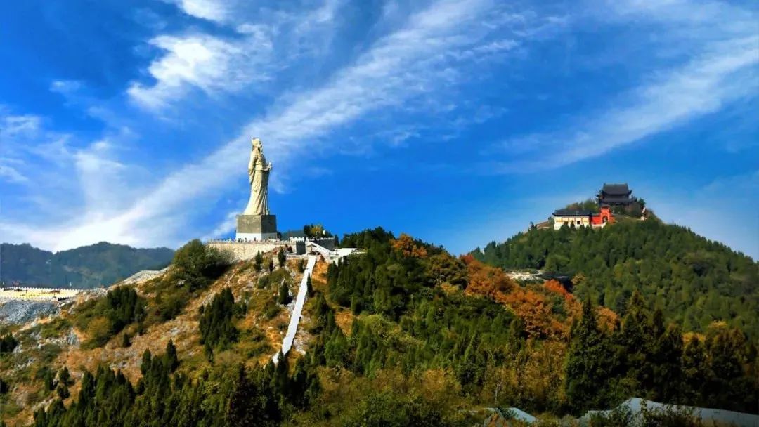 安陆白兆山李白文化旅游区