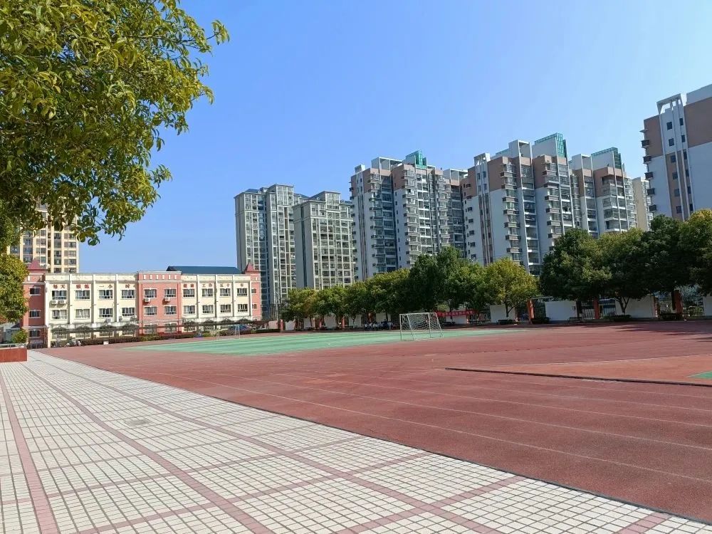 安远县东江源小学