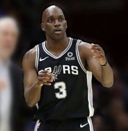 昆西·庞德塞特