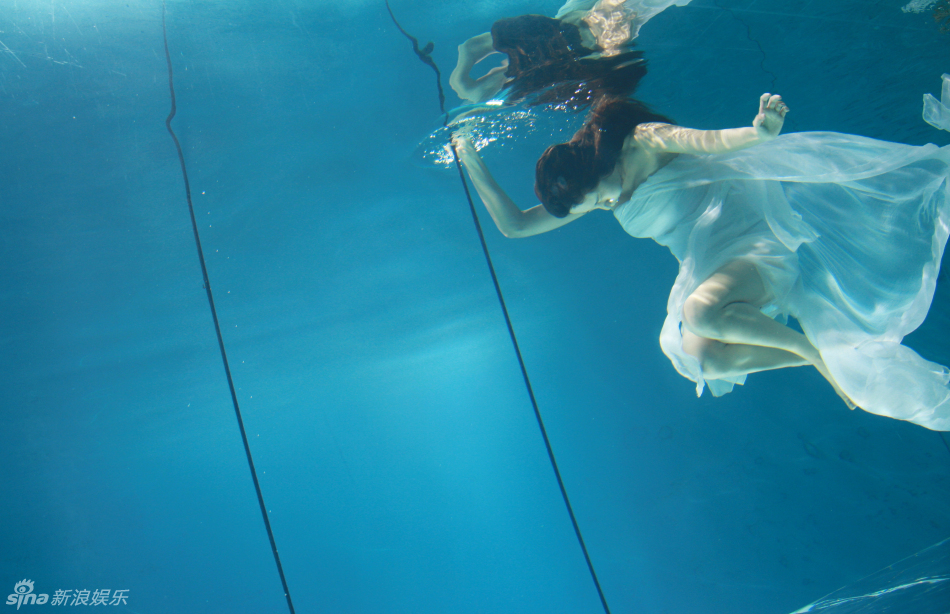  p>林柯彤,出生于湖北,演员,模特.