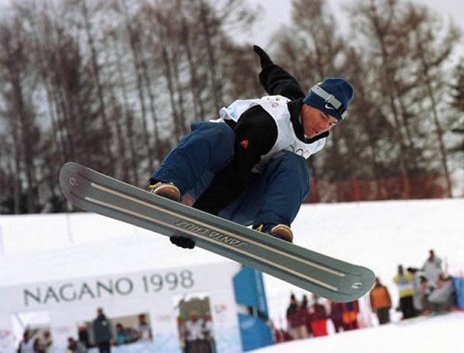  p>1998年日本长野冬季奥运会单板滑雪夺冠. /p>
