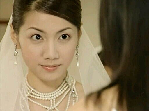  /p> p>1994年,林韦君以广告模特身份出道,2000年,出演个人首部电视剧