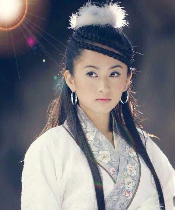  p>杨蕊(reny),1979年11月12日出生于北京市,中国内地女演员,毕业于 a