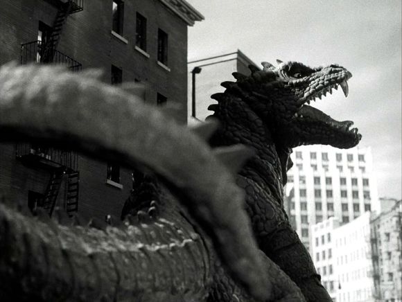  p>《原子怪兽》是 a>eugène lourié /a>执导的动作冒险片,保罗·霍