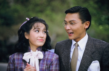 周润发,关礼杰等主演的电视剧,该剧描述四十年代末期,香港黑帮为扩张