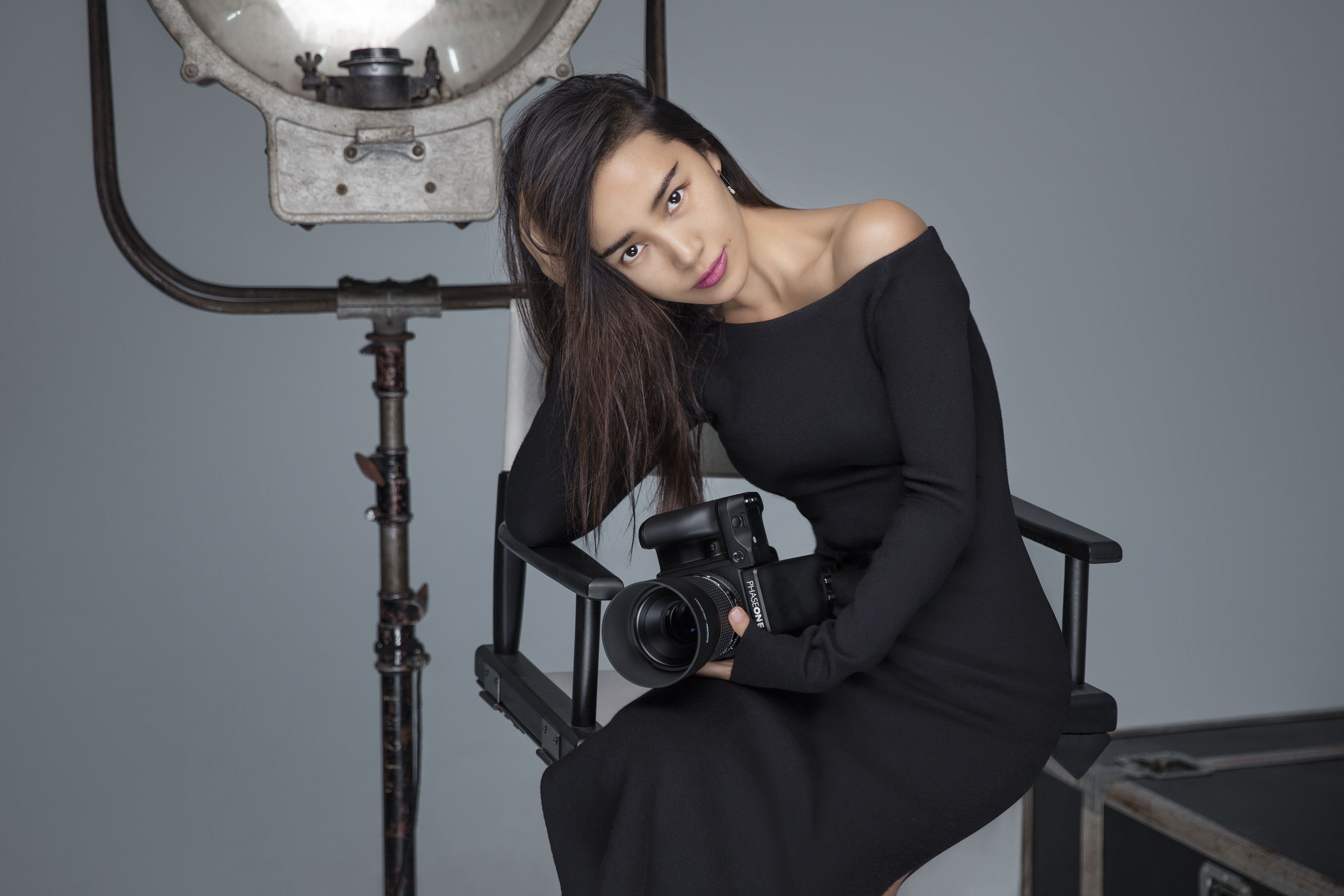  p>陈漫(chenman),1980年出生于北京,中国时尚摄影师,视觉艺术家,毕业