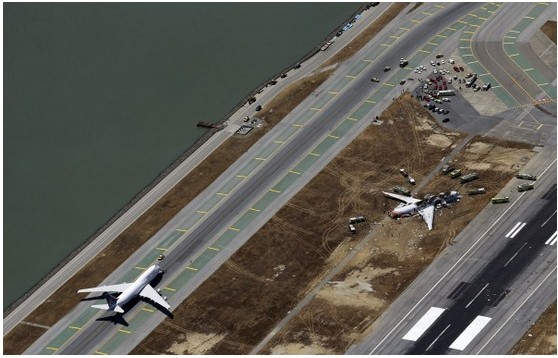 韩亚航空客机坠毁事故