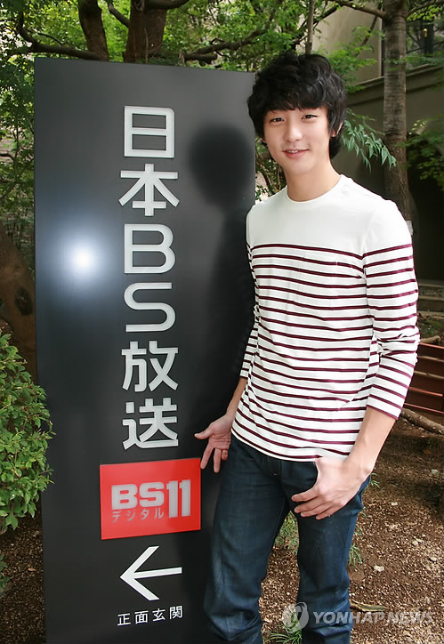  p data-id="gnrucr77n1">金显祐 i>(kim hyu