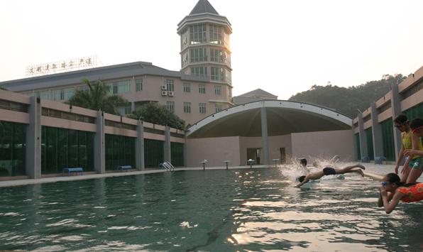 广州中大附属雅宝学校