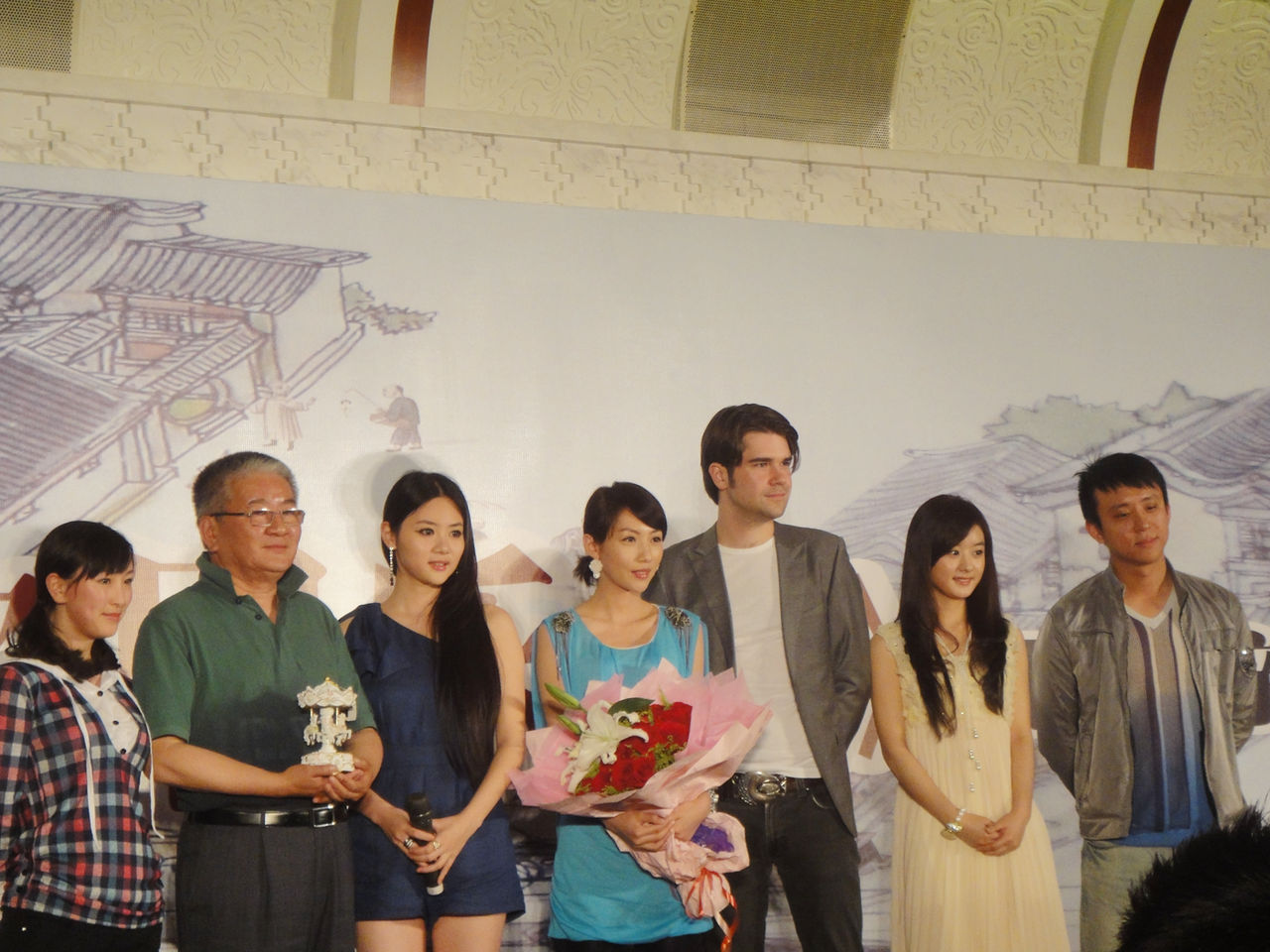  p>孙文婷,1988年1月19日出生于重庆市渝中区,中国内地女演员,先后