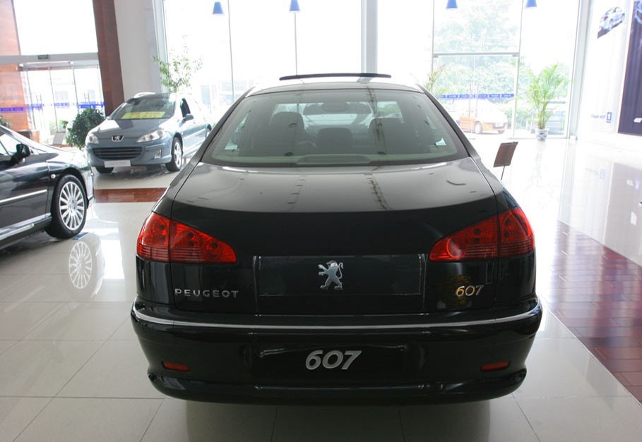 标致607