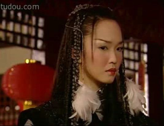  p>任盈盈, a target="_blank" href="/item/金庸/128951" data-lemma