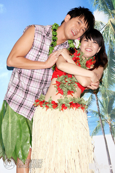  p>光良,本名王光良,1970年8月30日出生于马来西亚,华语流行乐男歌手