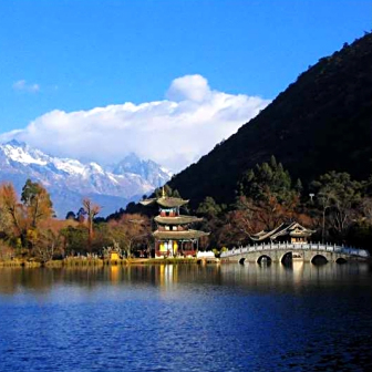 丽江黑龙潭公园