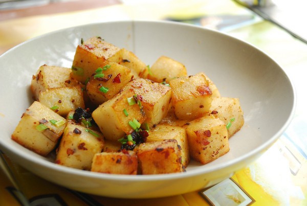 香辣豆豉炒萝卜糕