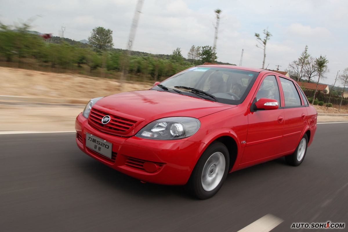  p>2006年1月19日,力帆520成功举办了全球同步上市发布会,作为新汽车