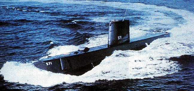  p>鹦鹉螺号核潜艇(英文:uss nautilus,舷号:ssn-571),是 a href="#"