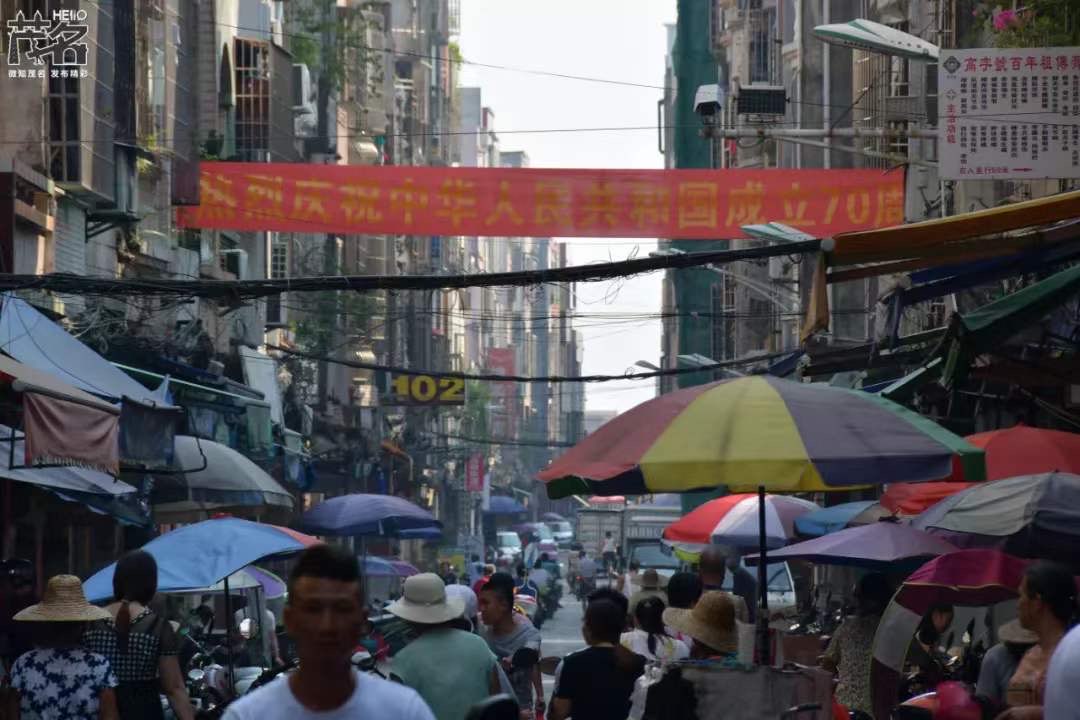  p>电城镇,隶属于广东省茂名市电白区,地处电白区东南沿海(电白区为