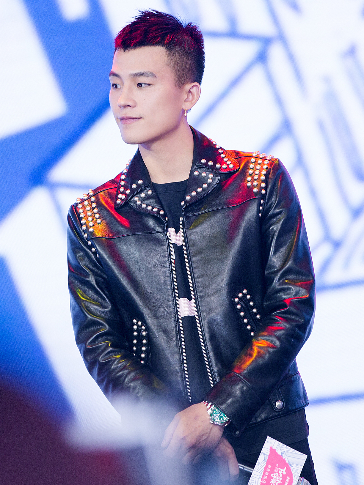  p>欧豪(oho ou),1992年10月13日出生于福建省福州市平潭县,中国内地