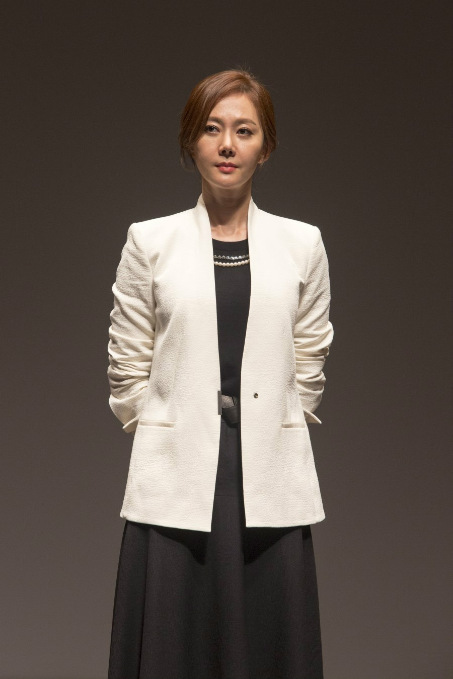 是由付智英执导, a target="_blank" href="/item/廉晶雅/6418694"