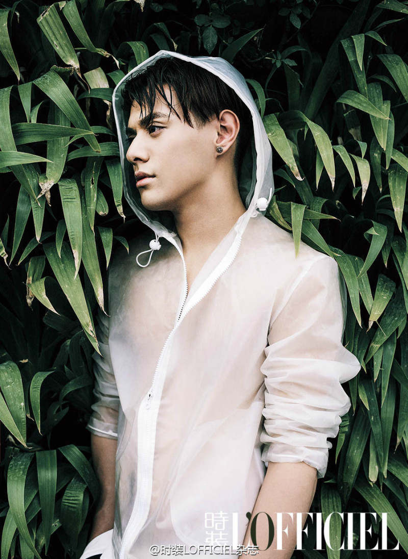  p>杜天皓(calvin tu),1993年10月18日出生于台湾省台北市,加拿大华裔