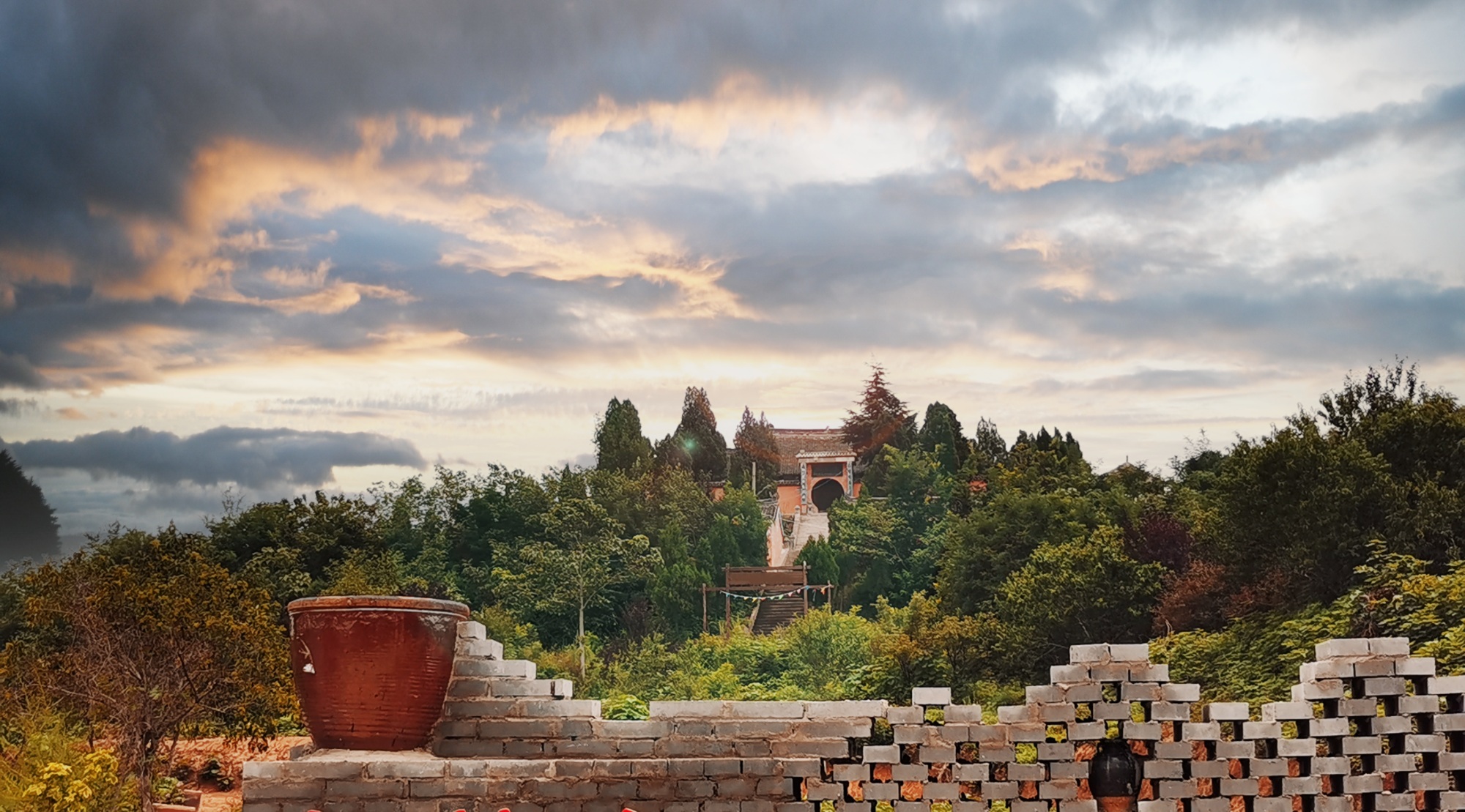 data-id="go1h4vcjif">邙山位于 a target="_blank" href="/item/河南