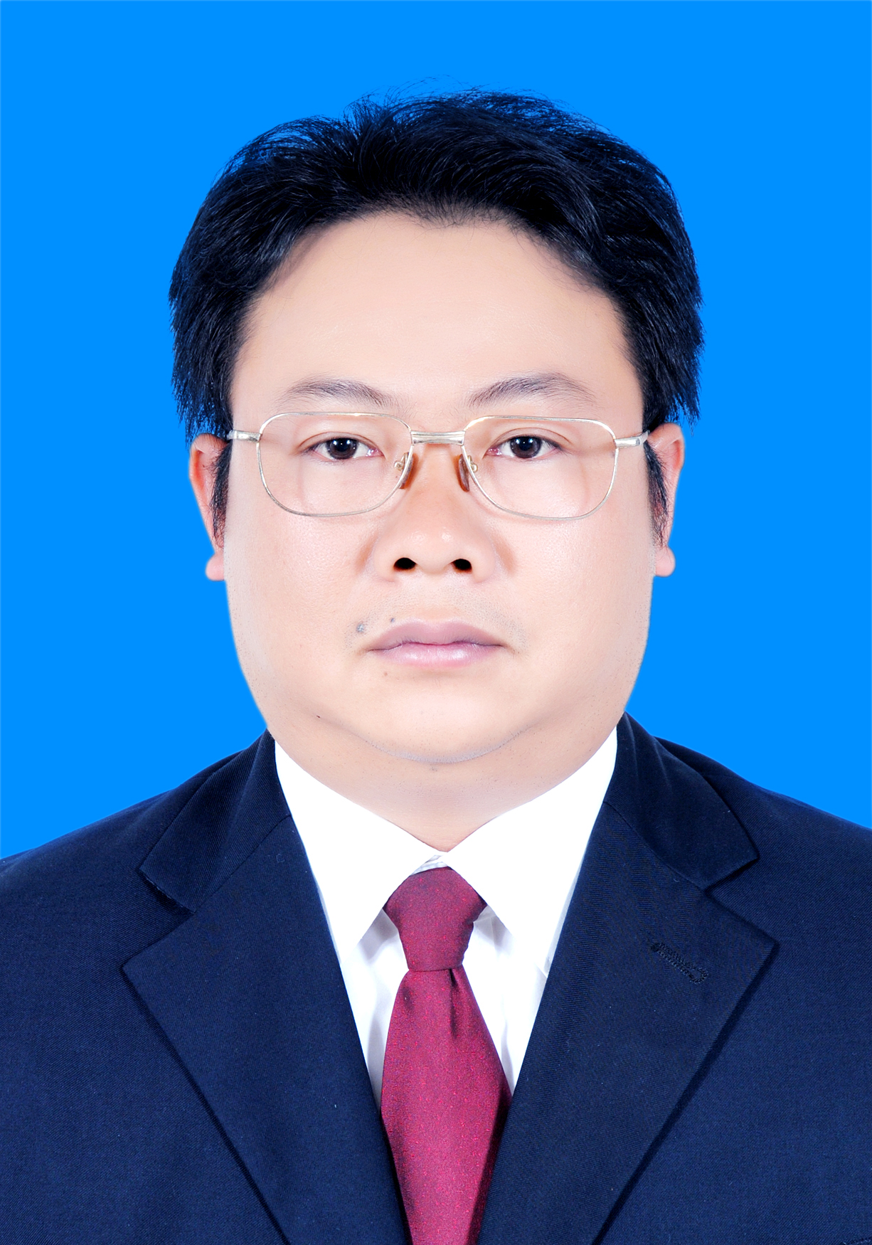 现任贵州省黔南布依族苗族自治州贵定县监委委员