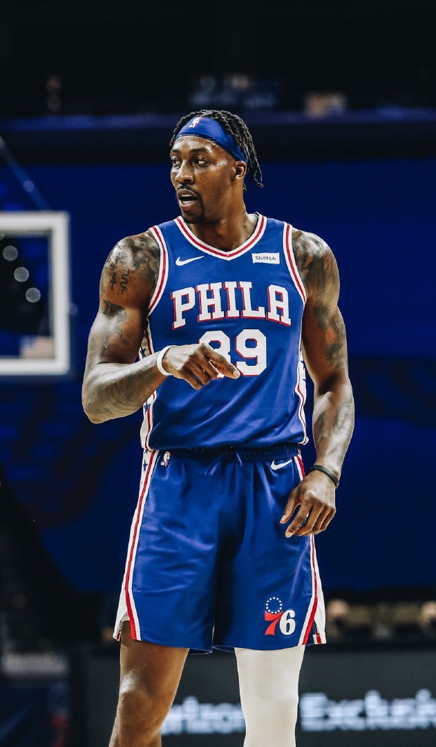  p>德怀特·霍华德(dwight howard) ,1985年12月8日出生于美国 a