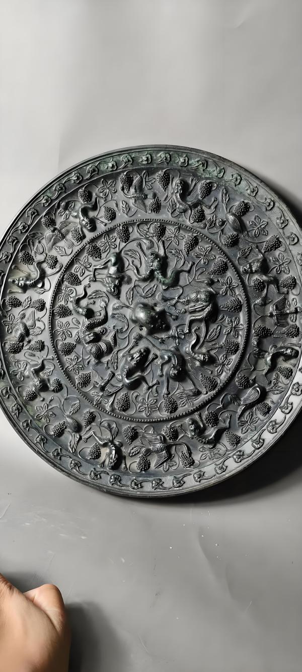 铜镜（中国古代生活用具）_百度百科