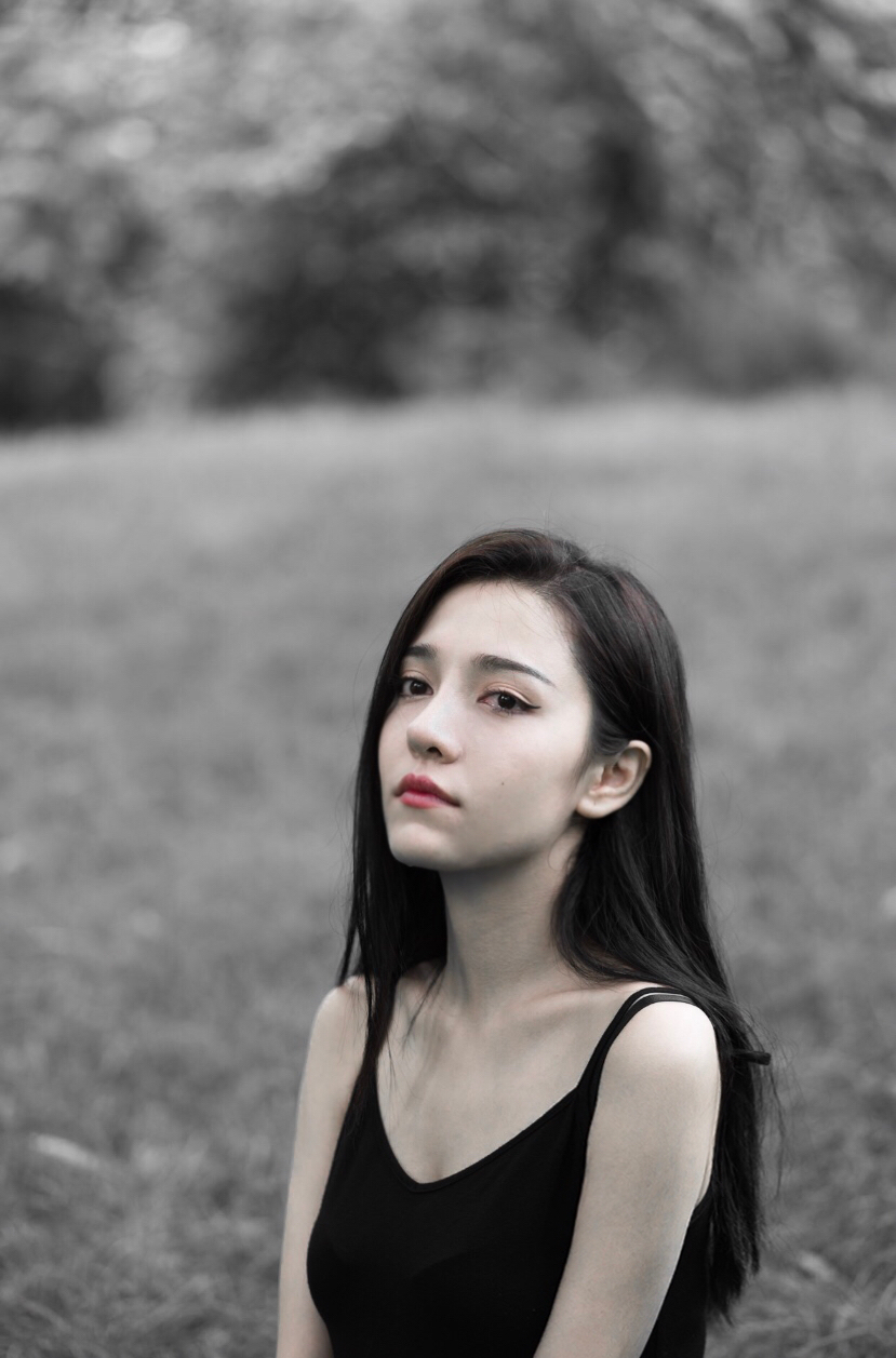  p>再米热·艾海提,1994年6月26日出生于新疆维吾尔自治区库尔勒市