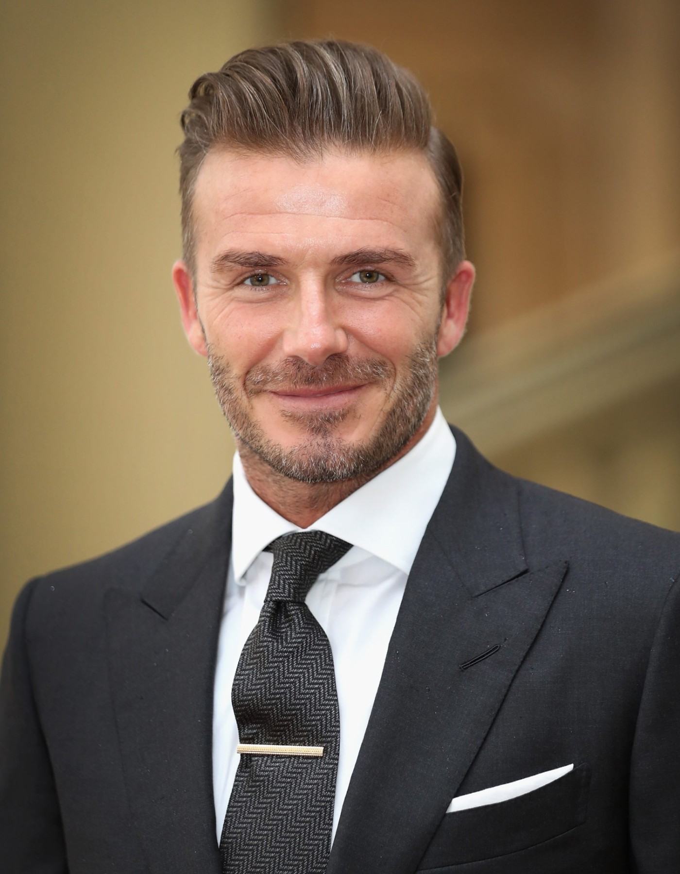  p>大卫·贝克汉姆(david beckham),1975年5月2日出生于英国 a target
