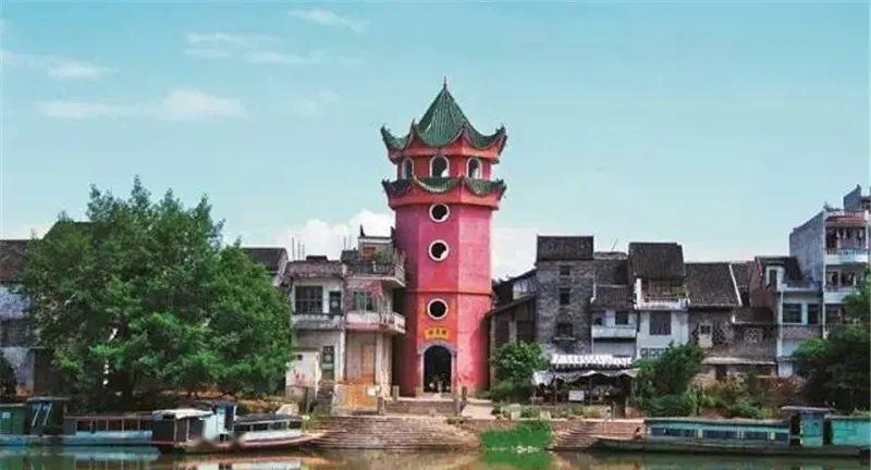 lemmaid="12668600">广西贺州市 /a>八步区贺街的六角形宝塔魁星楼