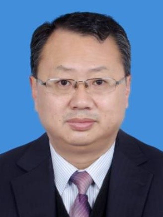  p>甘大庆,男,中共党员,1966年10月出生,籍贯安徽萧县,全日制教育学历