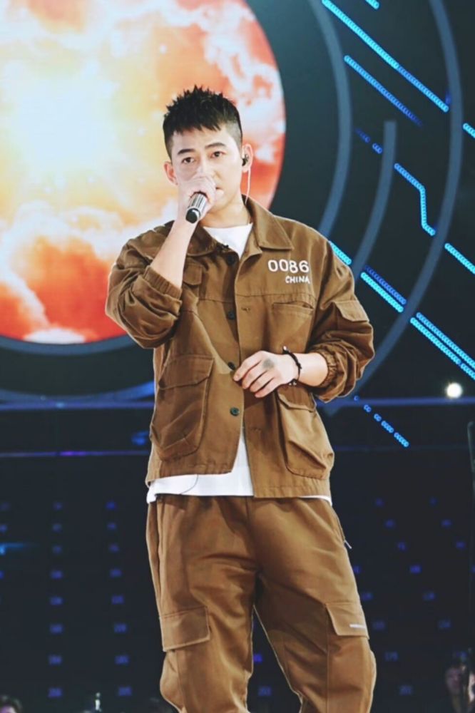 苏醒（中国内地创作型男歌手、音乐制作人、主持人）_百度百科