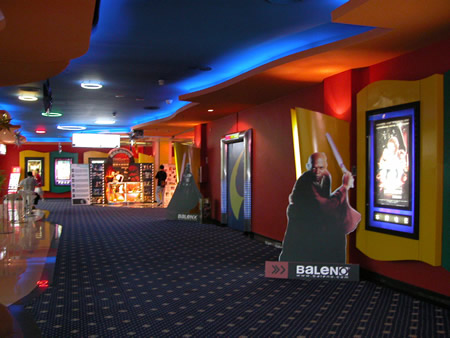  p>影院概况 /p> p>广州中华广场电影城是广州首家五星级影城,中华