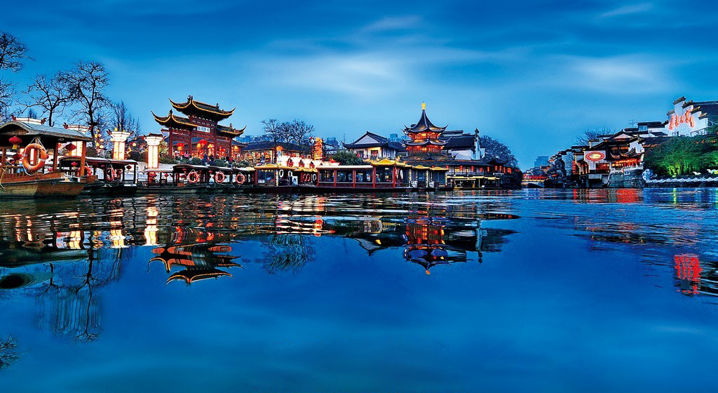  p>秦淮区位于 a target="_blank" href="/item/南京市/2207627" data