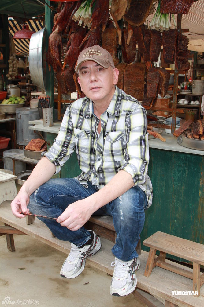  p>黄秋生(anthony perry),1961年9月2日出生于香港,中国香港影视演员