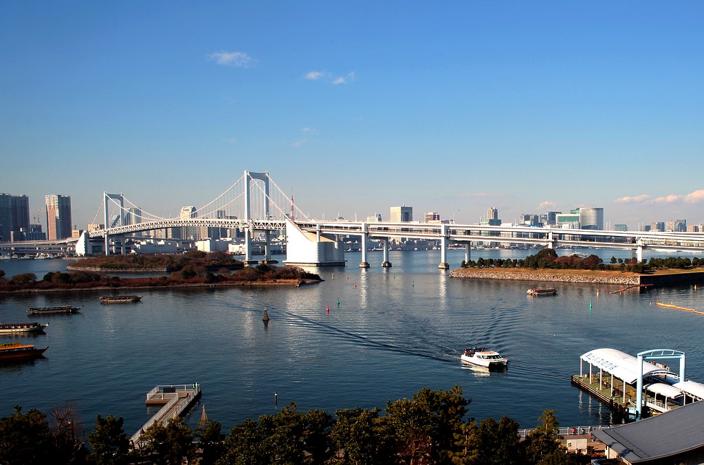  p>东京湾(とうきょうわん)是日本关东地区的海湾,因与东京接壤而得名