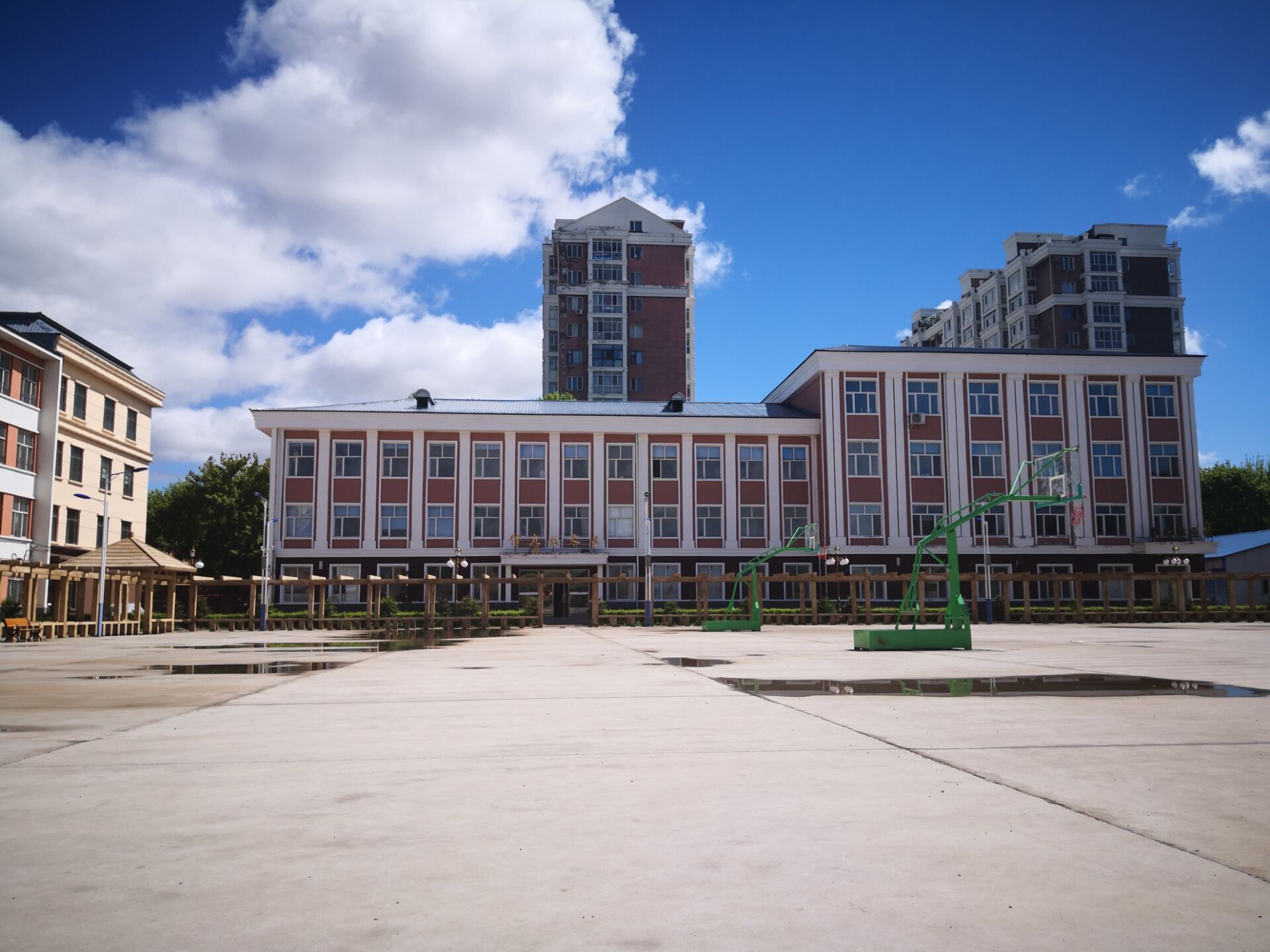 黑龙江省伊春林业学校