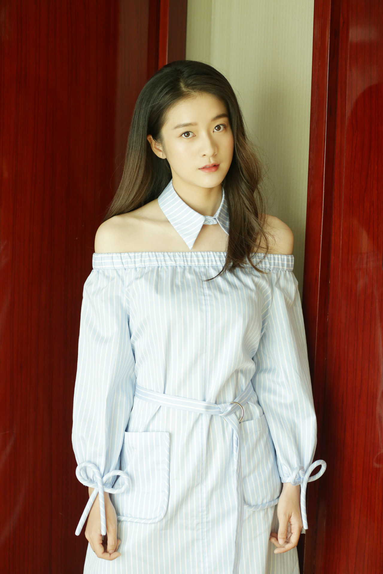  p>张雪迎,1997年6月18日出生于浙江省金华市义乌市,中国内地女演员