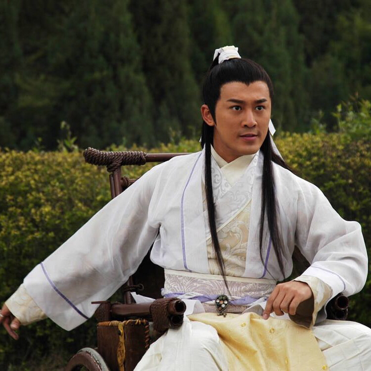  p>林峰,1979年12月8日生于福建厦门,中国香港影视男演员,流行乐歌手.