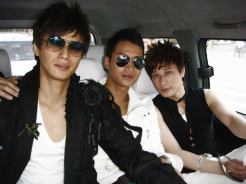 id="gnbhgtcrot">中国力量是国内1996年成立的第一支劲舞演唱组合