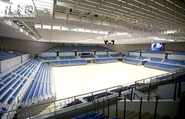 是武清区政府的重点工程,武清体育中心主要包括体育馆,热身馆