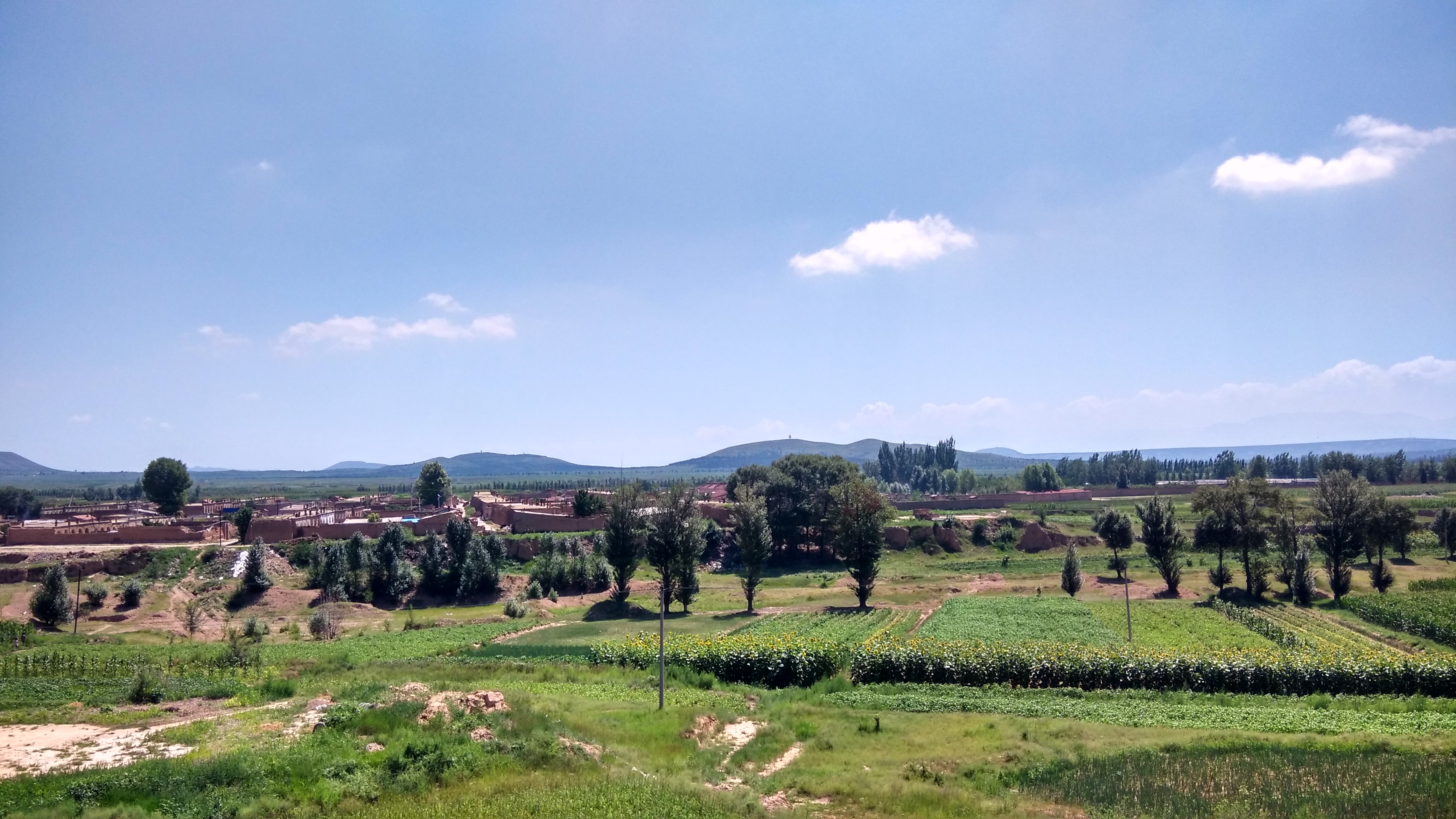  p data-id="gnx32gew5a">伊通火山群位于 a target="_blank" href="