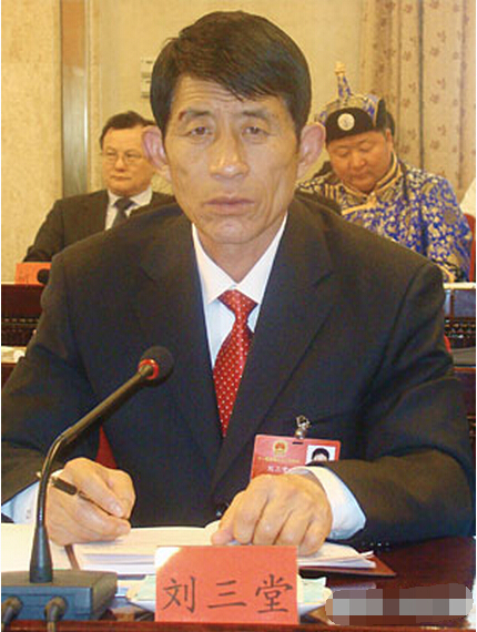 data-id="gn3imn5fi2">刘三堂,内蒙古清水河县宏河镇高茂泉村支部书记